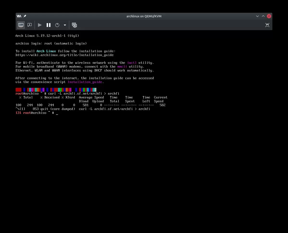 2-Arch-Linux-Live-ISO-console-and-startup-of-archfi